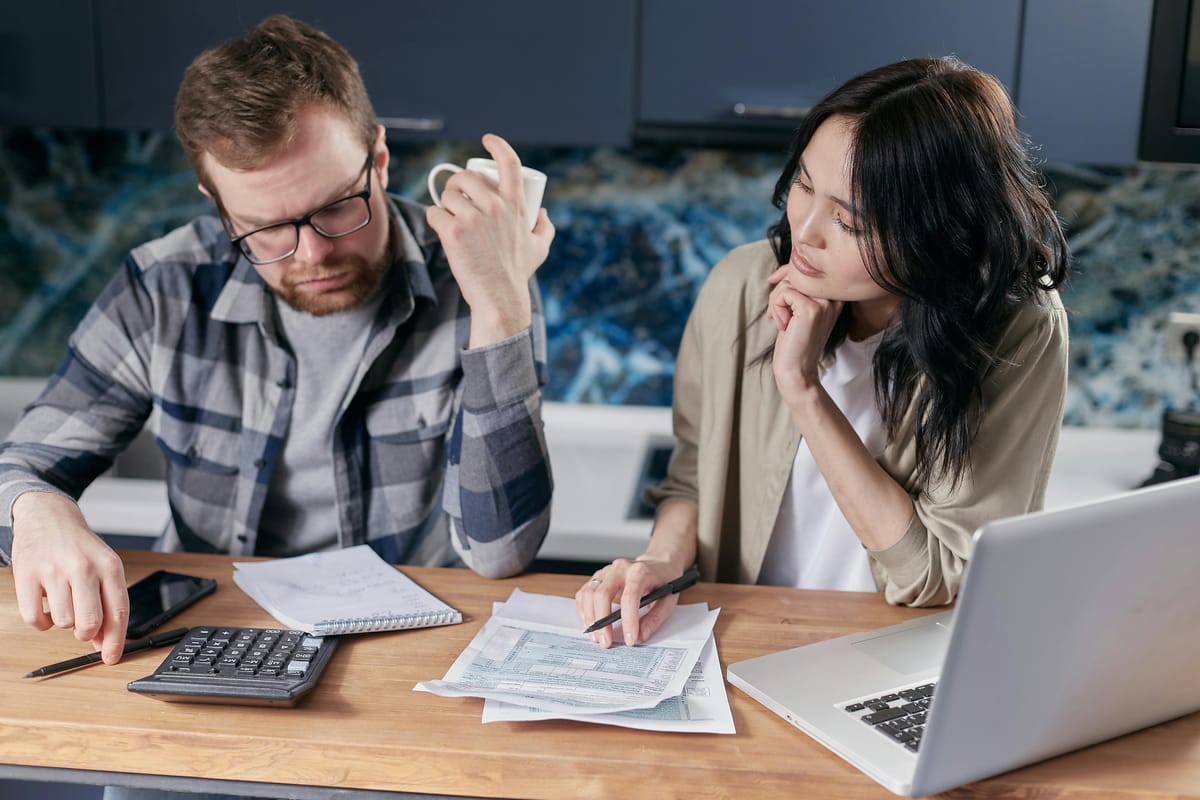 The importance of family budgeting, paying off credit cards, & the app that helps you do both | Ep. 48